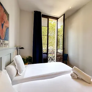 3* Maison d'hôtes Som Nit Born