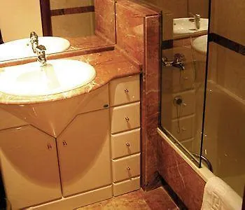 Apartaments Marina - Abapart Barcelona 2*,