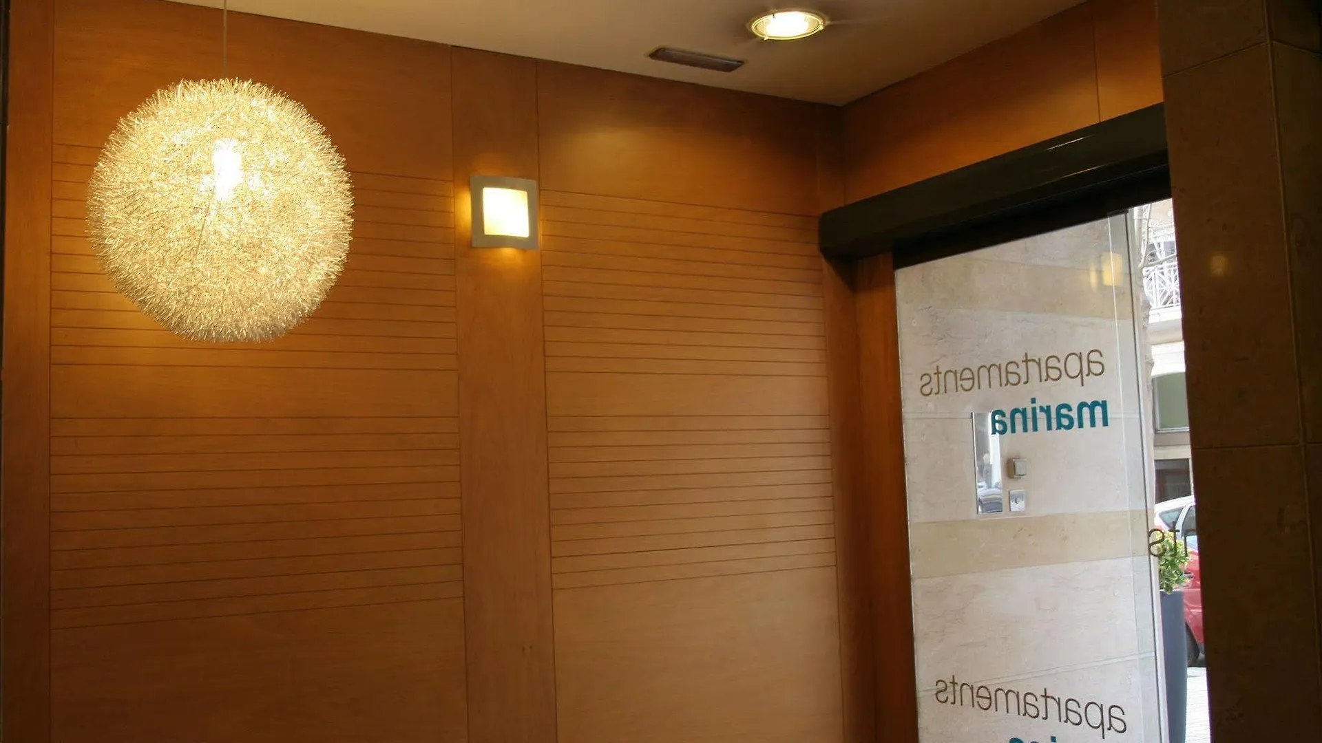 ברצלונה Apartaments Marina - Abapart 2*,